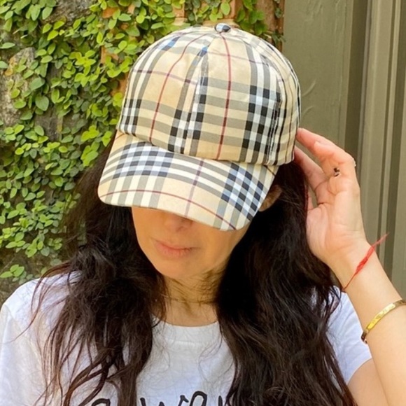 ShopEvelynne Accessories - FABULOUS PLAID PRINT CAP